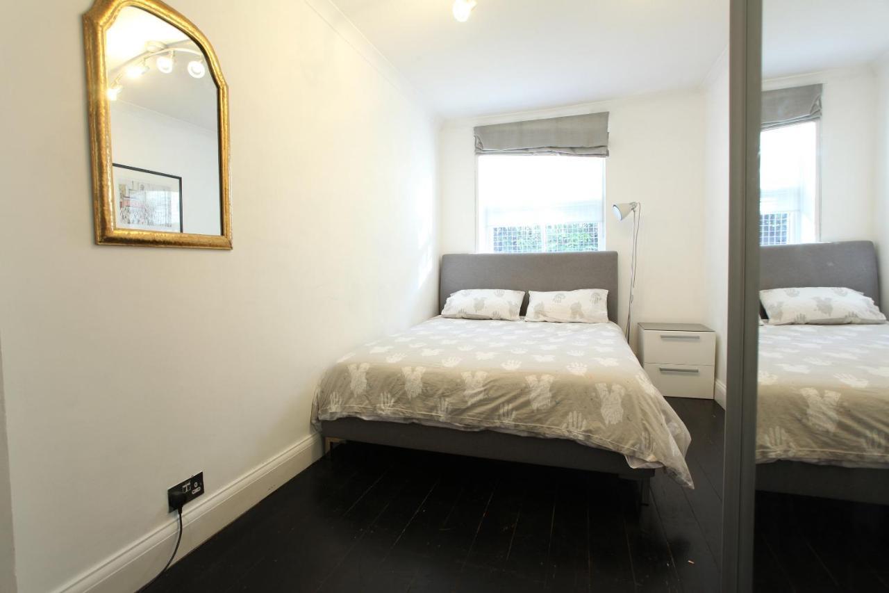 Apartamento Walk To Notting Hill /Paddington 1 B/R With Patio Londres Exterior foto