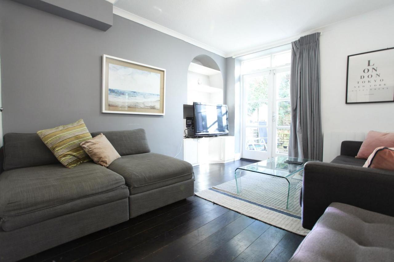 Apartamento Walk To Notting Hill /Paddington 1 B/R With Patio Londres Exterior foto
